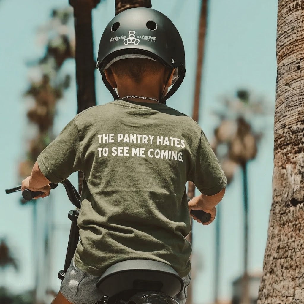 THE SNACK STAR TEE