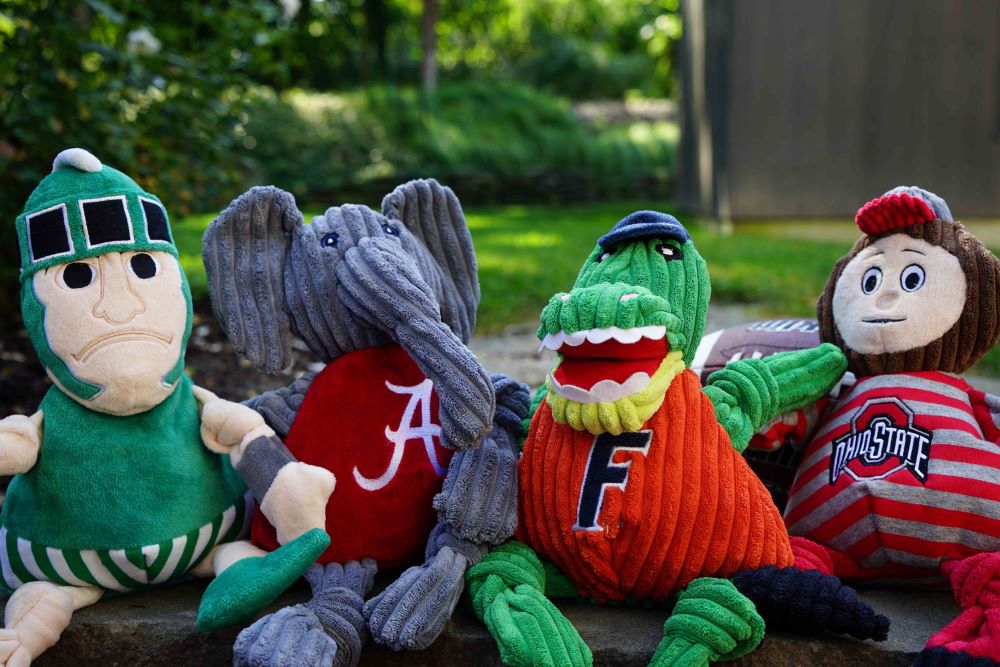 Alabama Big Al Knottie® Plush Dog Toy | HuggleHounds