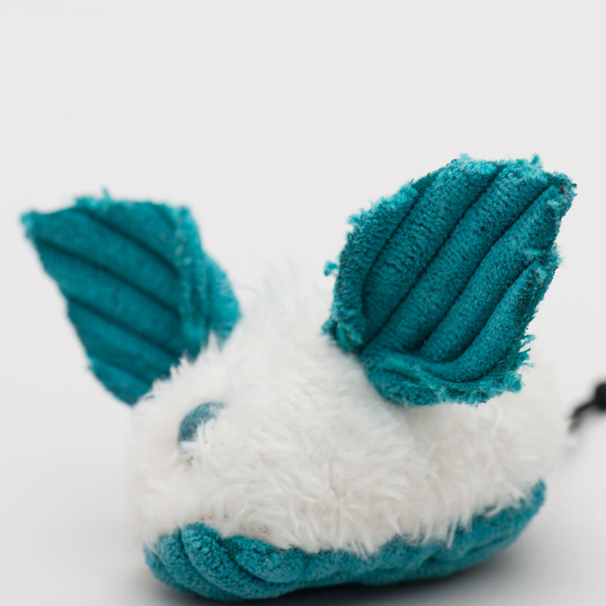 HuggleKats® Dust Bunnies Cat Toys – 3 Pack