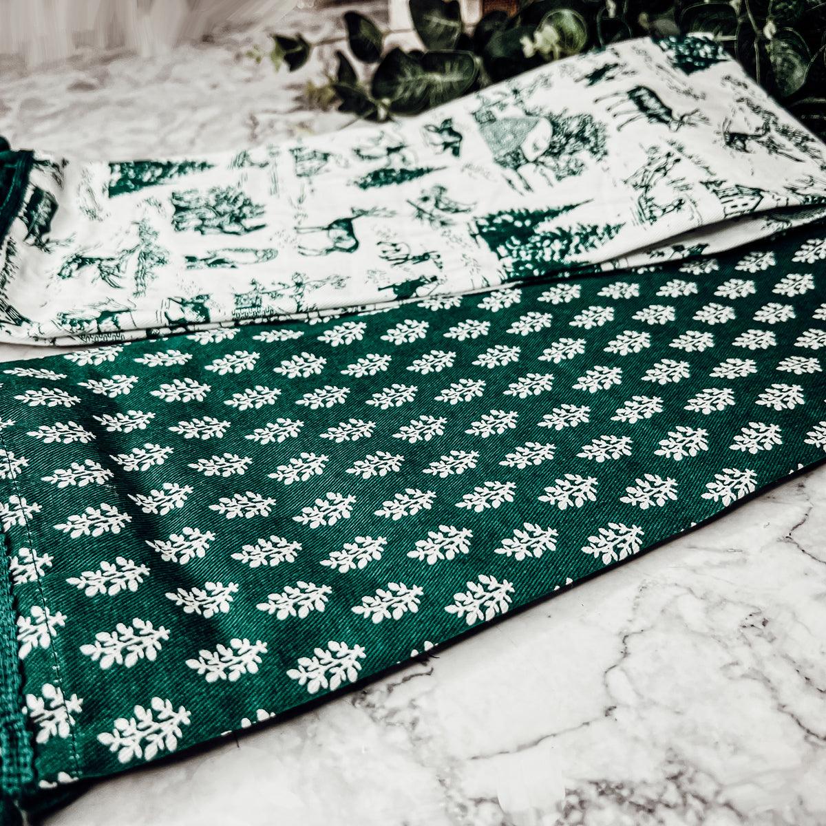 Forest Green Christmas Dish Towels – Set of 2