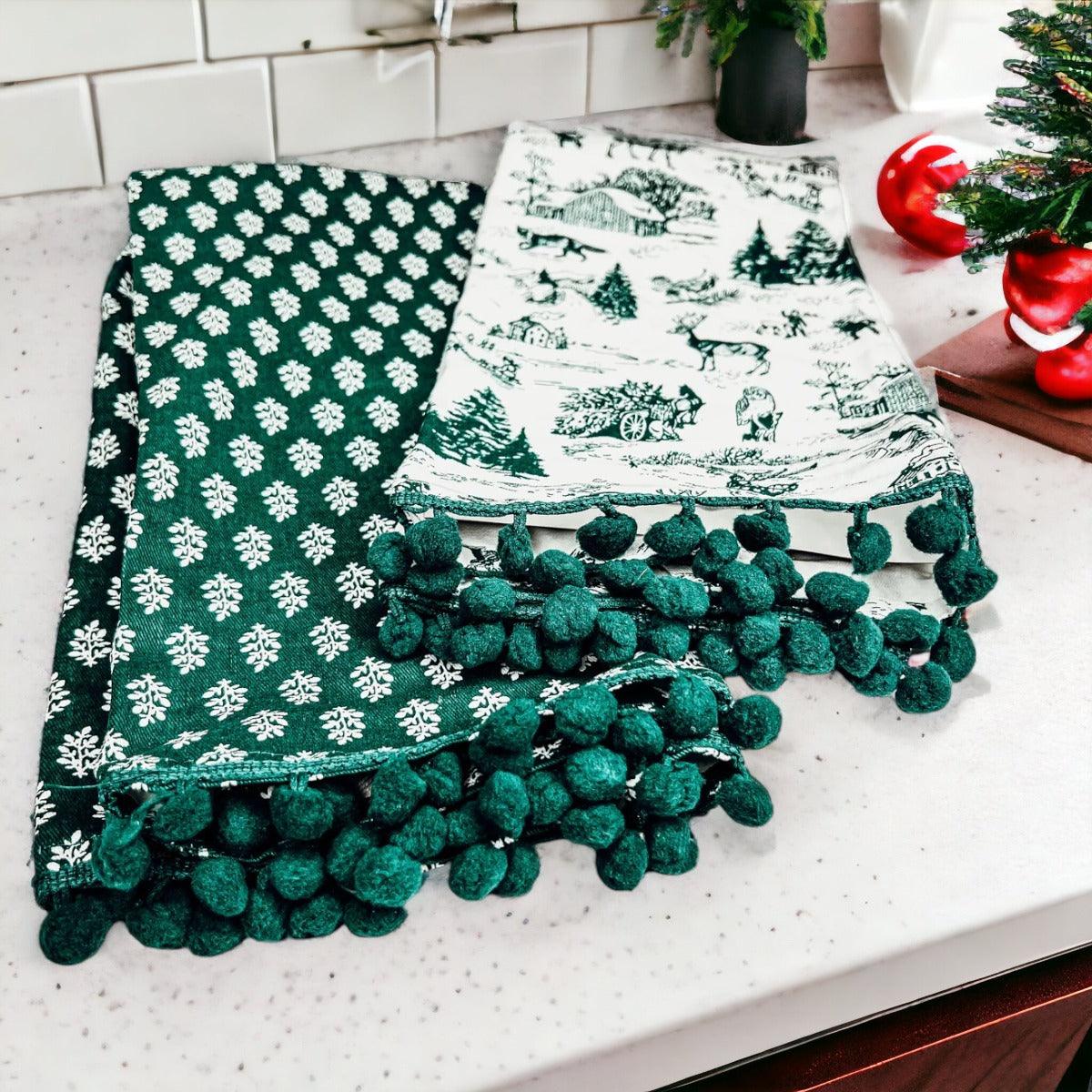 Forest Green Christmas Dish Towels – Set of 2