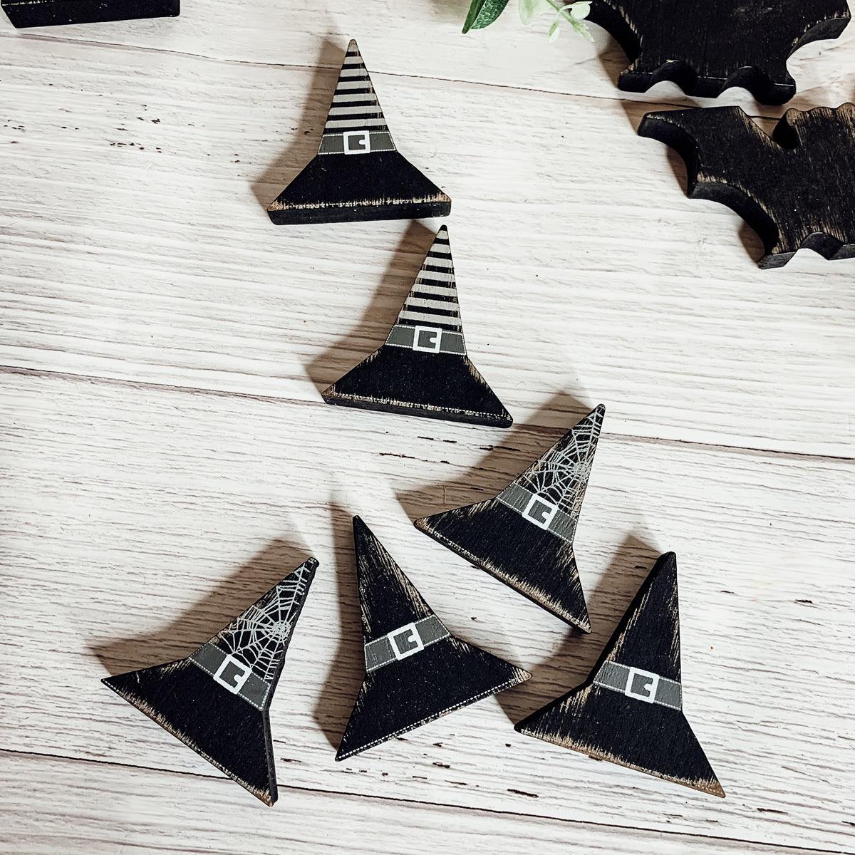 Spooky Little Wooden Halloween Decor – 6 Piece Set