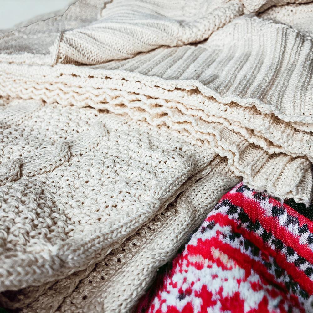 Classic Cable Knit Sweater Throw Blanket