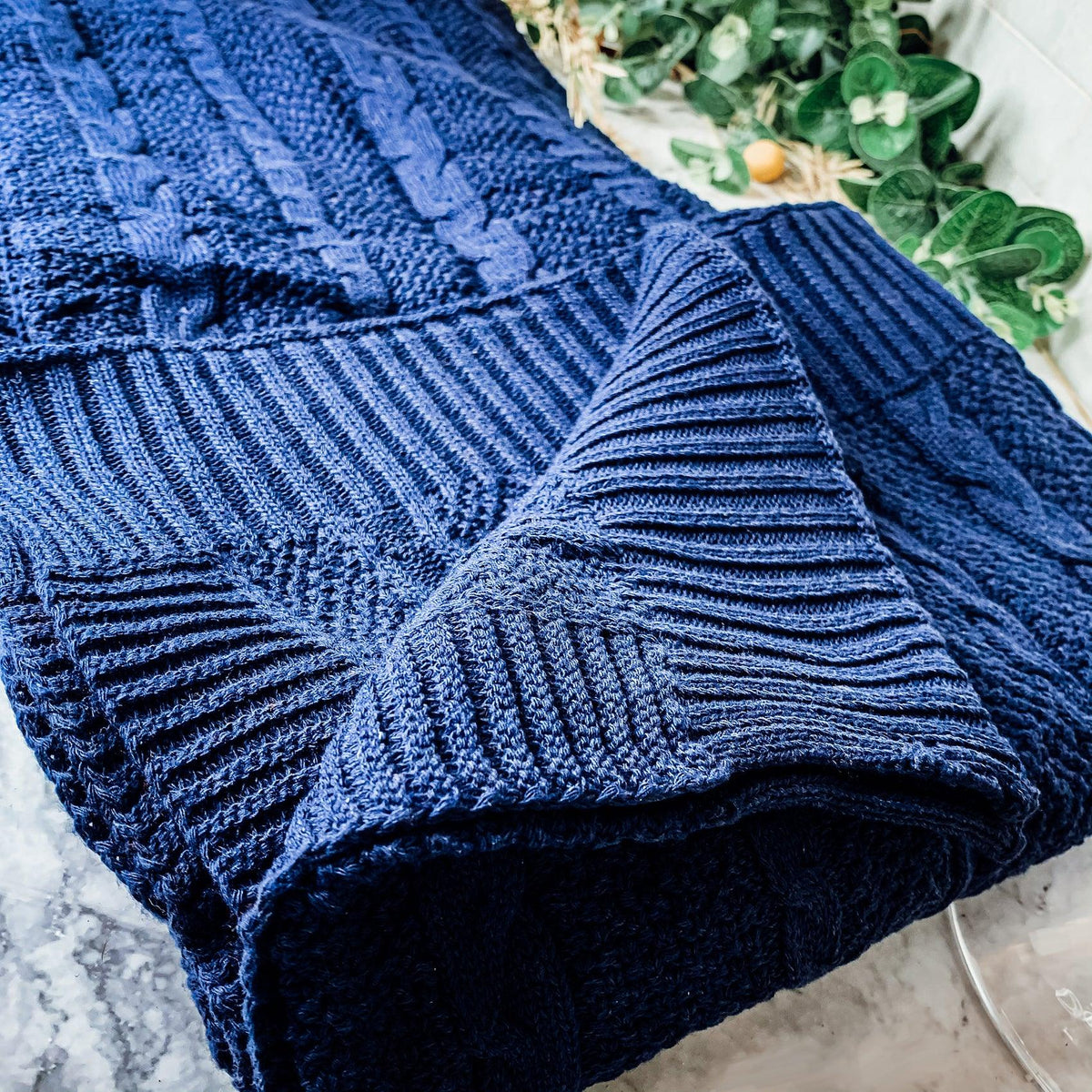 Classic Cable Knit Sweater Throw Blanket