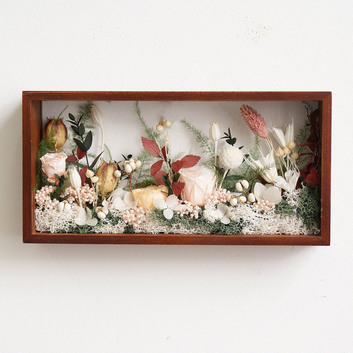 "Micro Landscape Frame" - Real Preserved Flower Mini Garden Shadow Box (Panoramic Desk Decor)