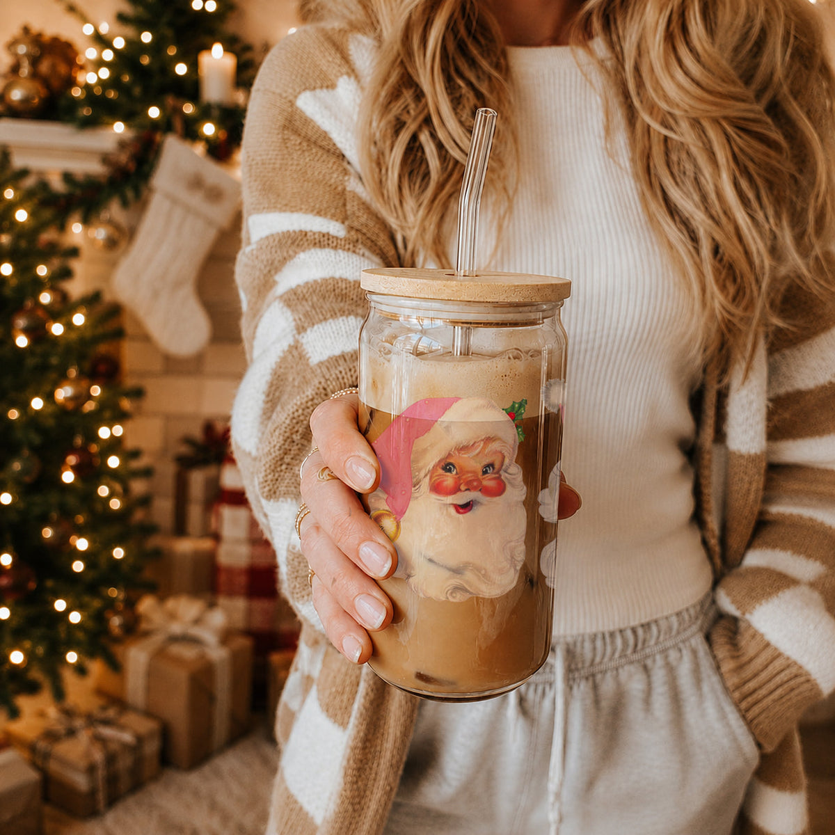 Vintage Pink Santa 17 oz Glass Tumbler