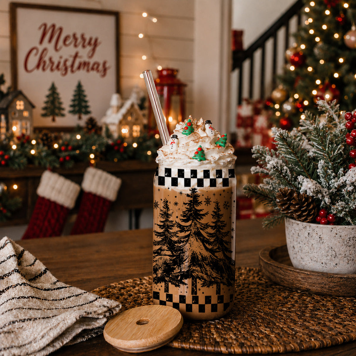 Retro Christmas Tree 17 oz Glass Tumbler