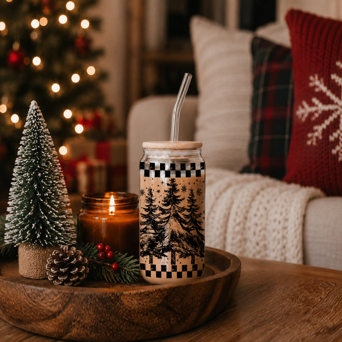 Retro Christmas Tree 17 oz Glass Tumbler