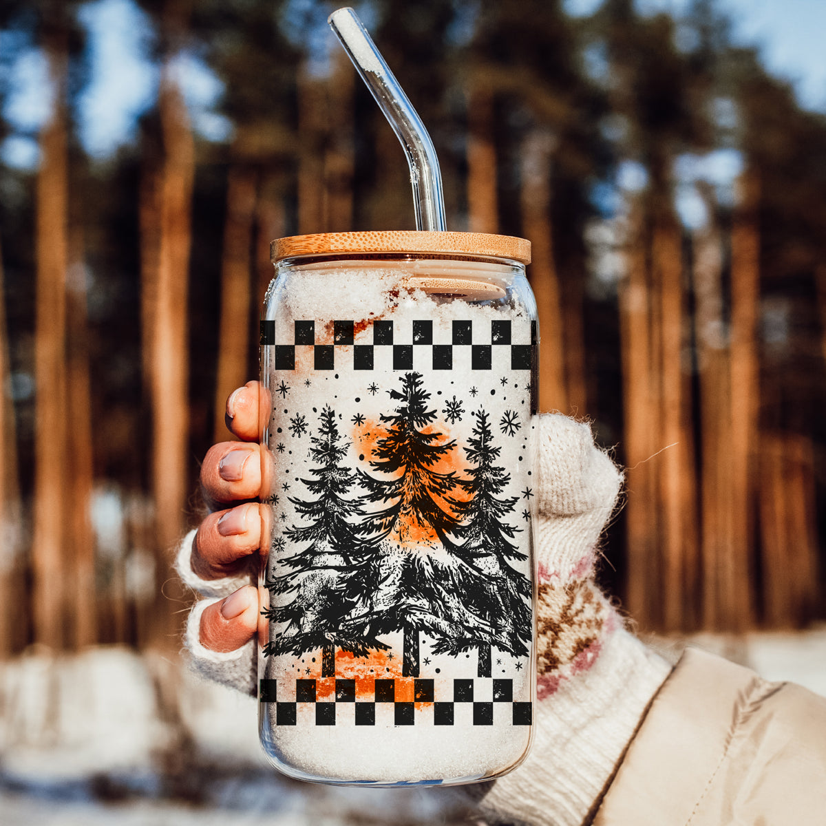 Retro Christmas Tree 17 oz Glass Tumbler