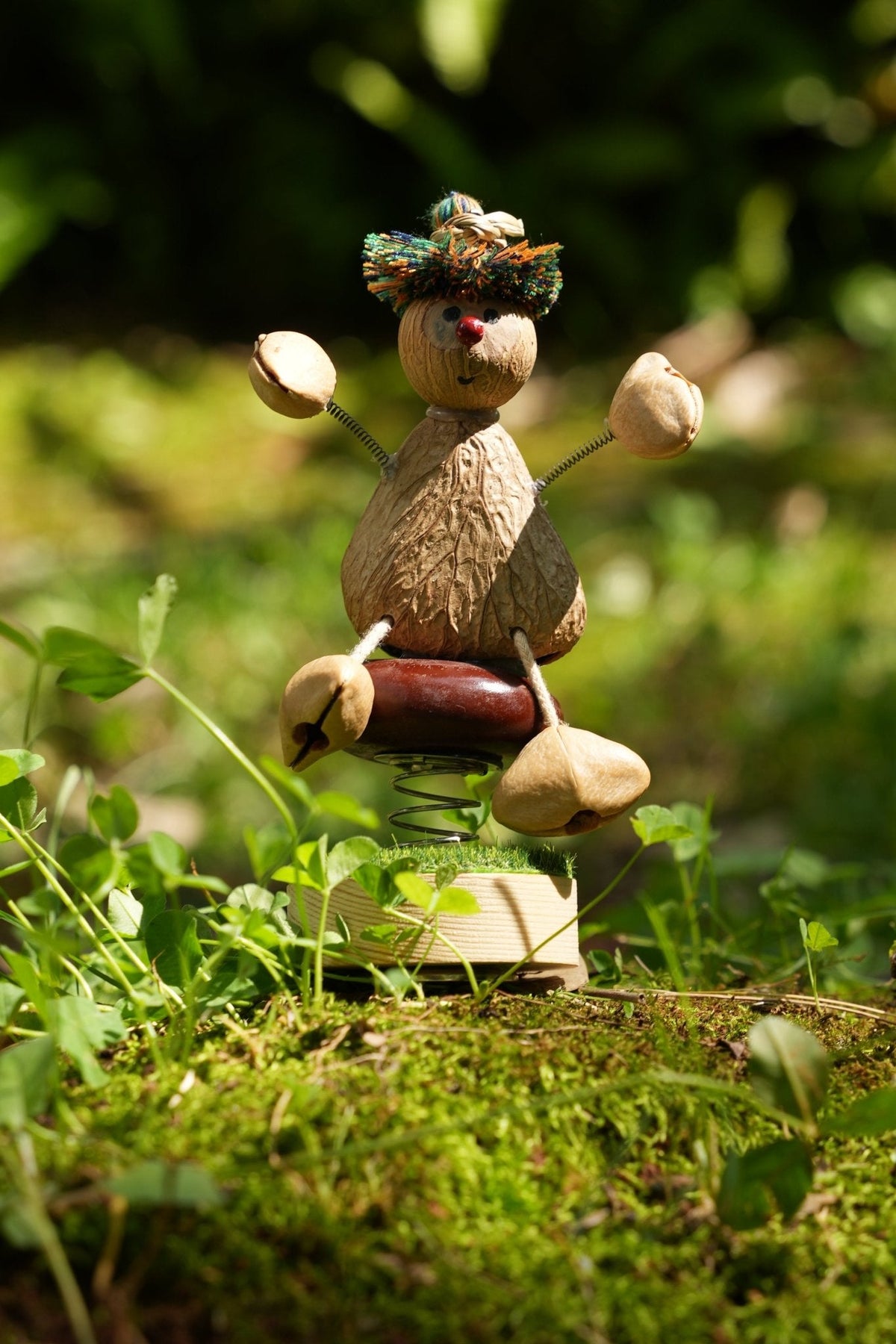 "Little Nut Guardian" Seed Car Ornament
