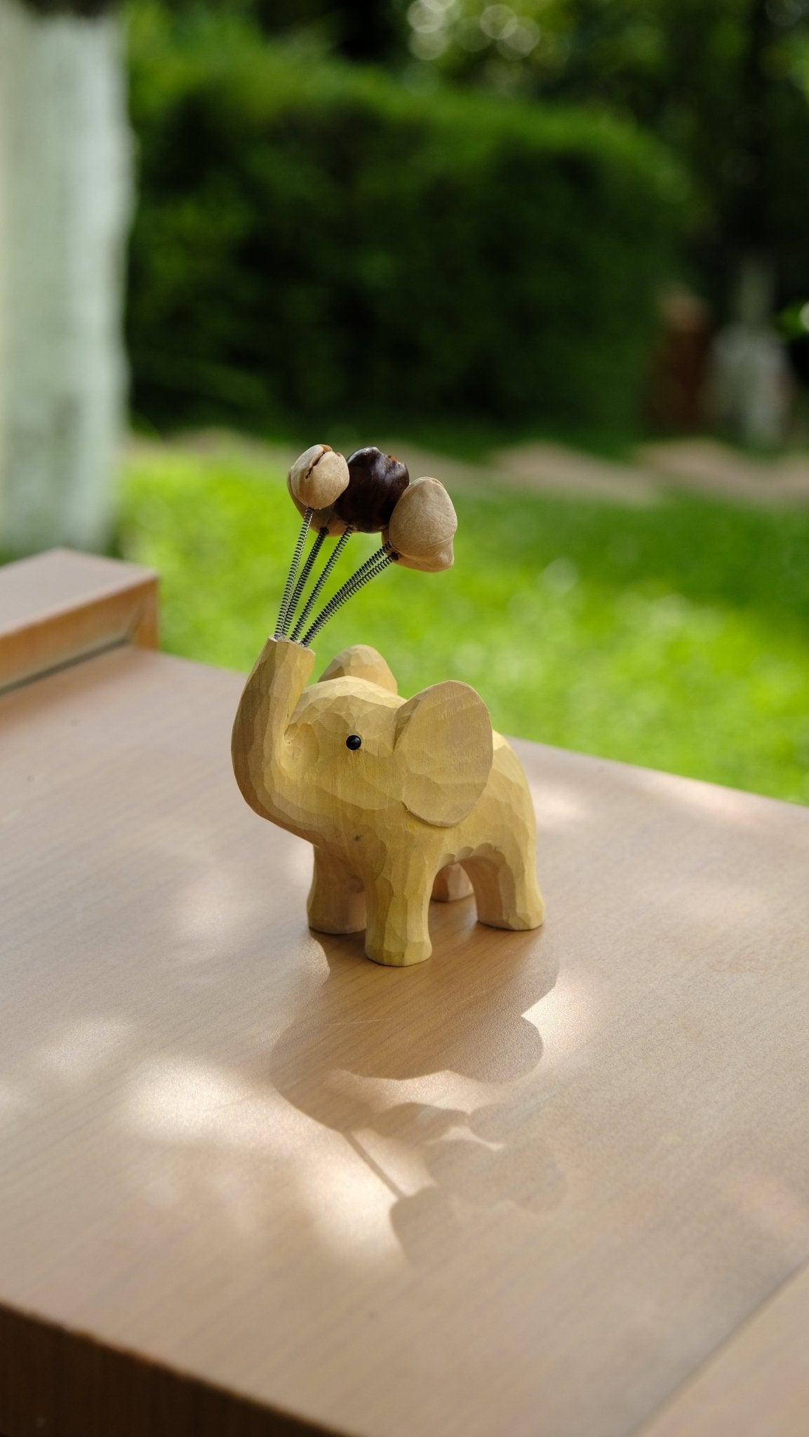 "Dreamy Elephant" Seed Balloon Car Ornament